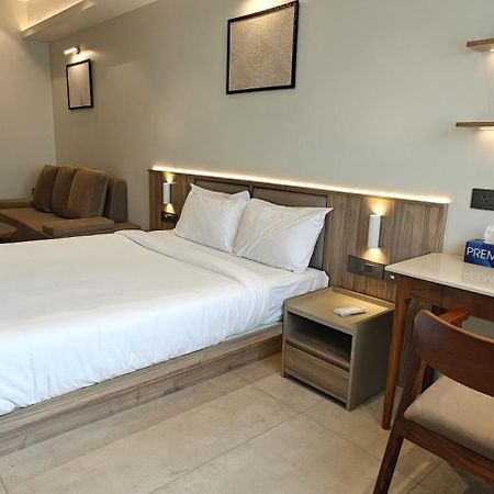 Alite Enclaves Fully Furnished Apartments Thrissur Exteriér fotografie