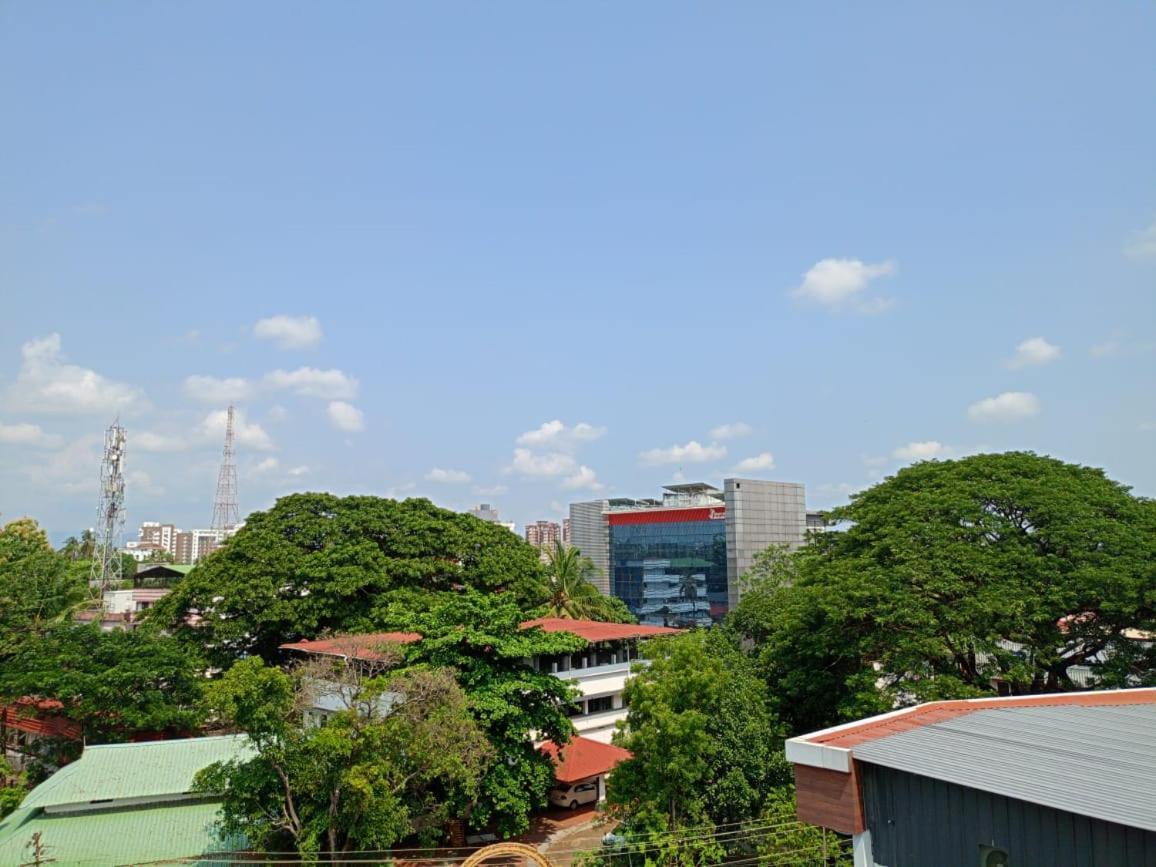 Alite Enclaves Fully Furnished Apartments Thrissur Exteriér fotografie