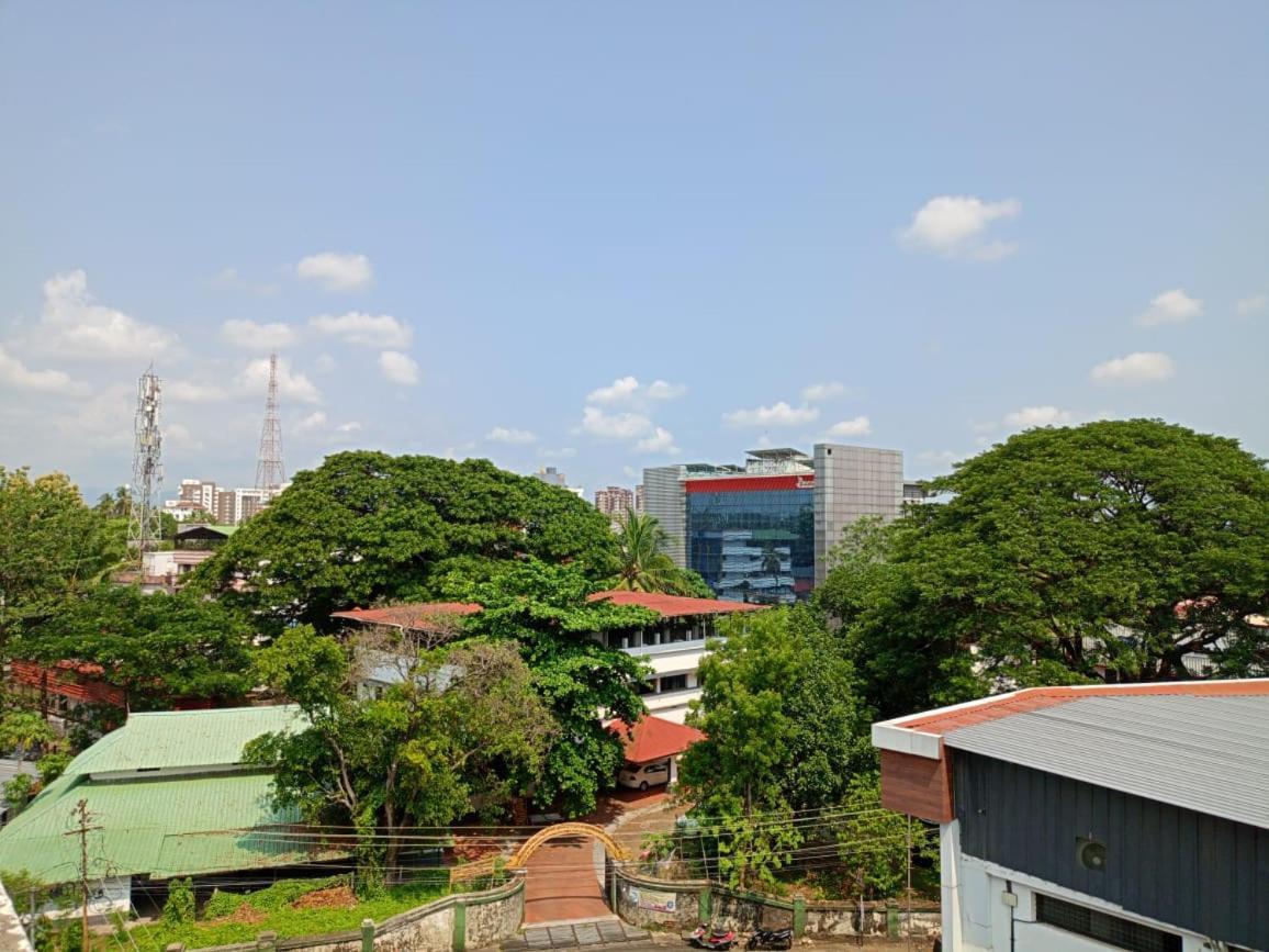 Alite Enclaves Fully Furnished Apartments Thrissur Exteriér fotografie