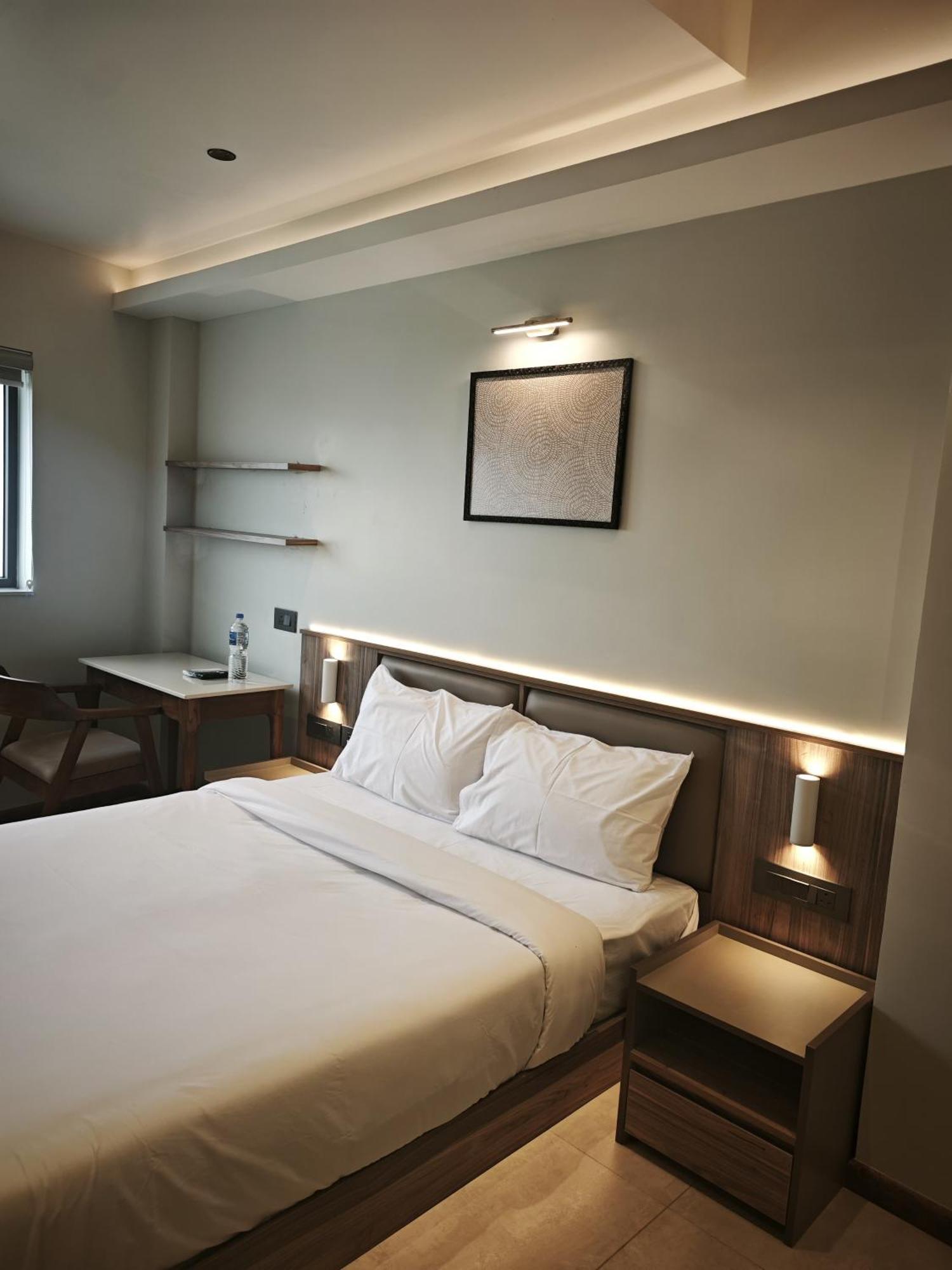 Alite Enclaves Fully Furnished Apartments Thrissur Exteriér fotografie